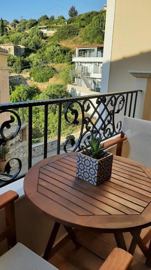 Agapi 'S Place Pylos Exterior foto