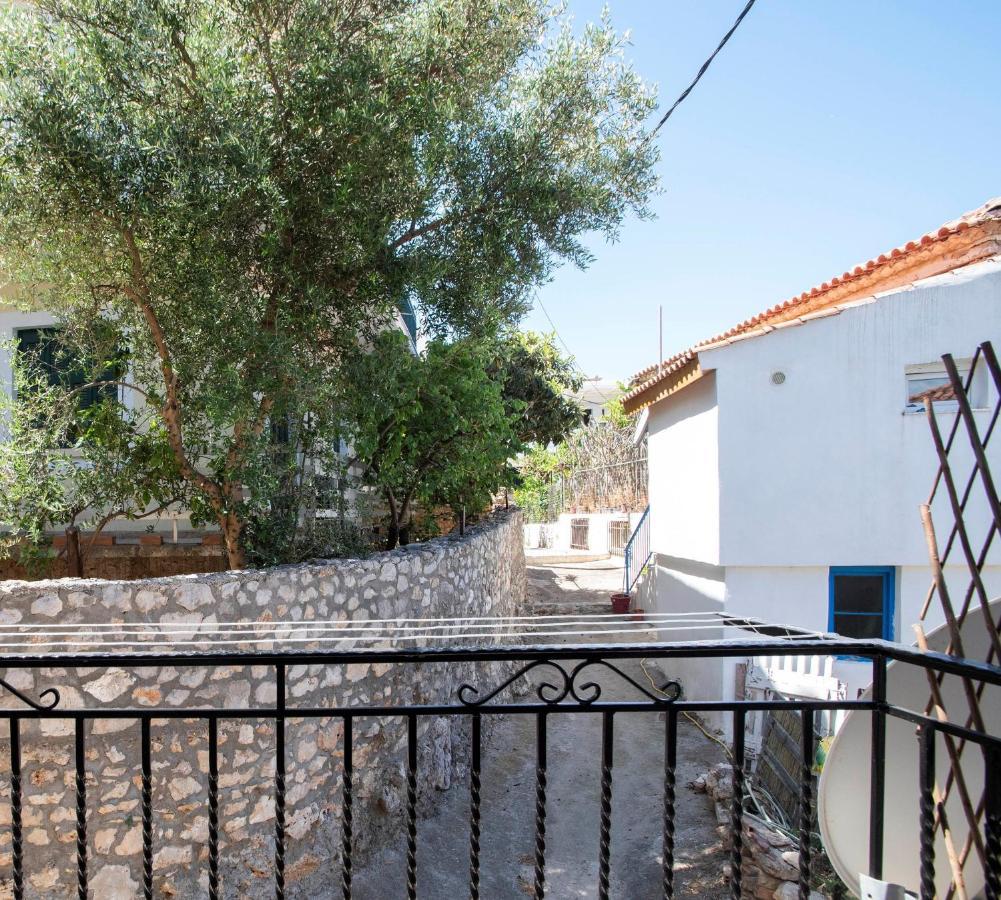 Agapi 'S Place Pylos Exterior foto
